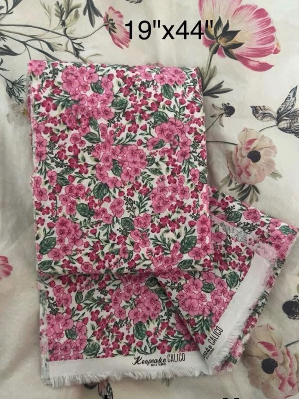 Keepsake Calico 100% Cotton Floral Pink fabric half yard 19 x 44 feminine